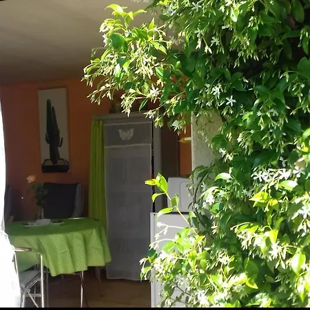 Holiday home La Petite Galejade Gordes